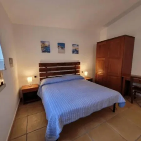 Apartment Casa 40 Nel Complesso Di Piscine Capannizza Vicino Via Europa, Provincia Di Sassari